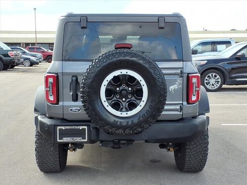 Used 2023 Ford Bronco Big Bend w/ Sasquatch Package image 4