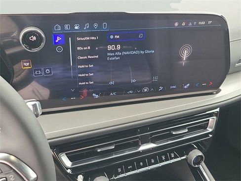 New 2026 Chevrolet Traverse LT w/ Driver Confidence Package image 32