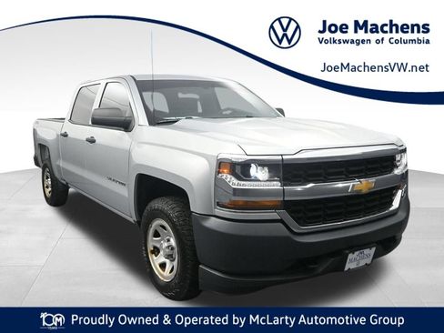 Used 2018 Chevrolet Silverado 1500 W/T w/ WT Fleet Convenience Package AWD/4WD image 1