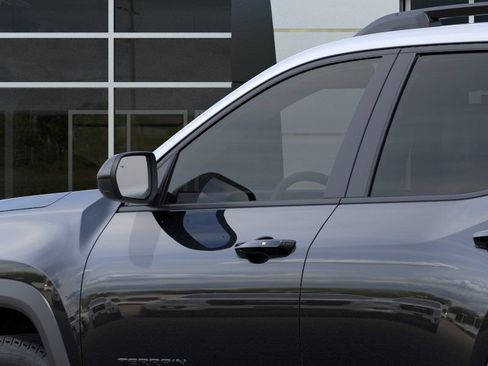 New 2027 GMC Terrain Elevation w/ Elevation Premium Package FWD image 12