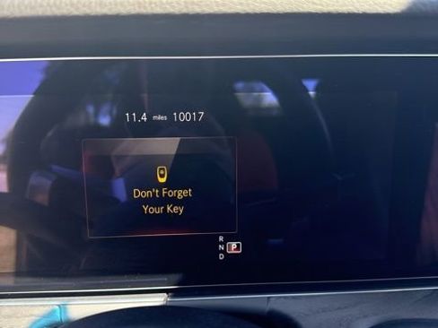 Used 2023 Mercedes-Benz E 450 Cabriolet image 9