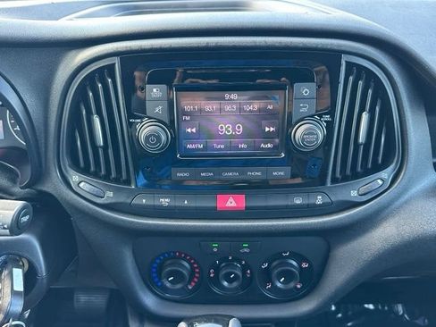 Used 2021 RAM ProMaster City Tradesman SLT FWD image 34