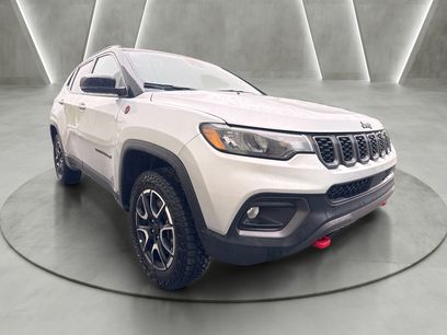 Used 2025 Jeep Compass Trailhawk