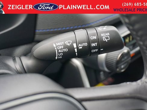 Used 2022 Toyota RAV4 XSE image 28