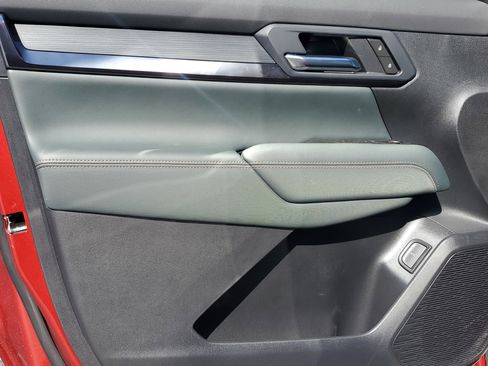 New 2026 GMC Terrain AT4 image 17