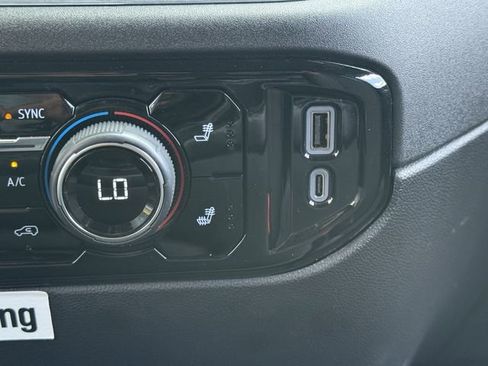 Used 2025 Chevrolet Silverado 1500 LT w/ Safety Package image 22