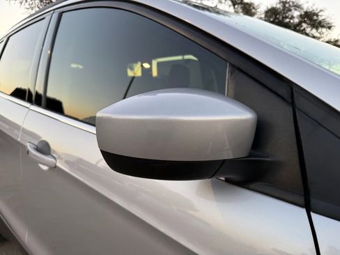 Used 2019 Ford Escape SEL image 11