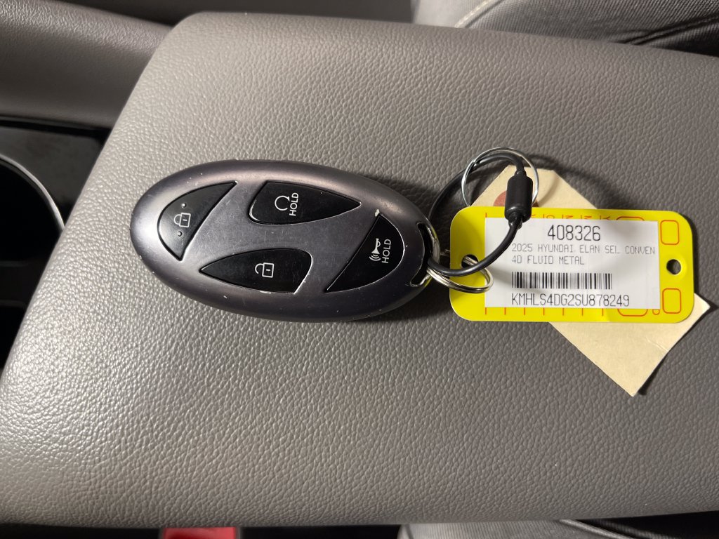 Certified 2025 Hyundai Elantra SEL FWD image 26