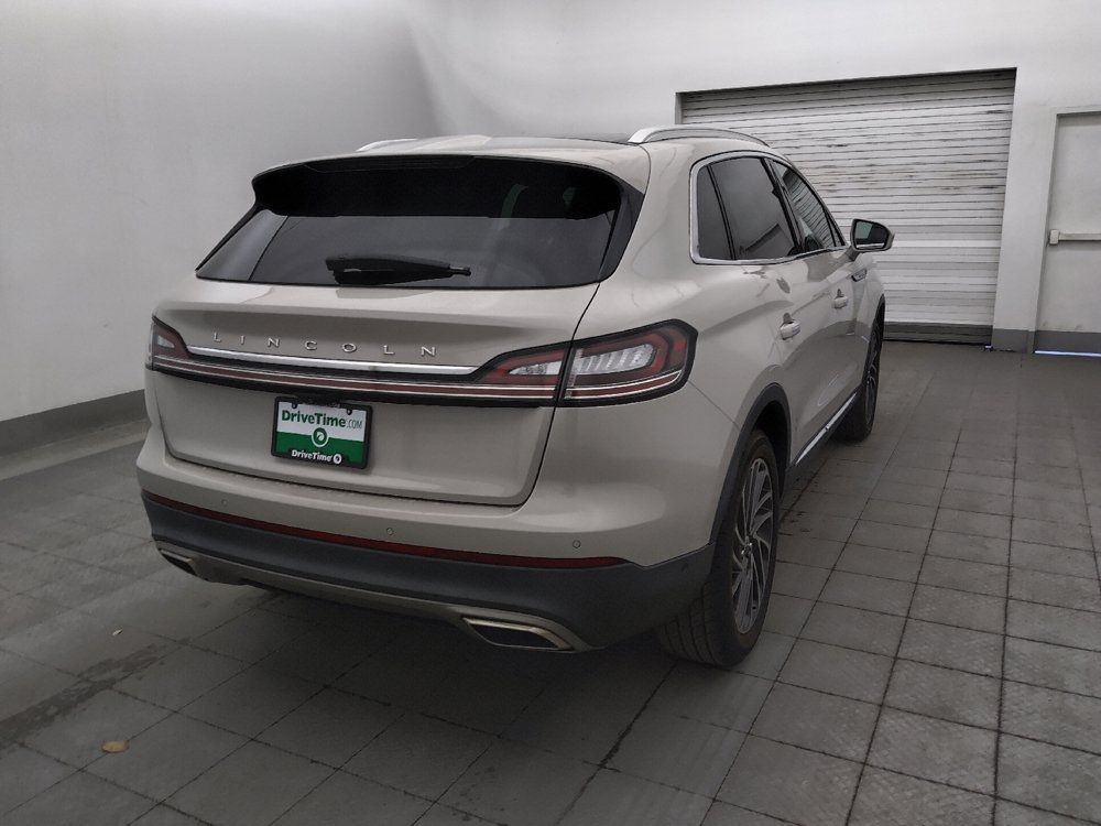Used 2020 Lincoln Nautilus Reserve w/ Equipment Group 201A FWD image 9