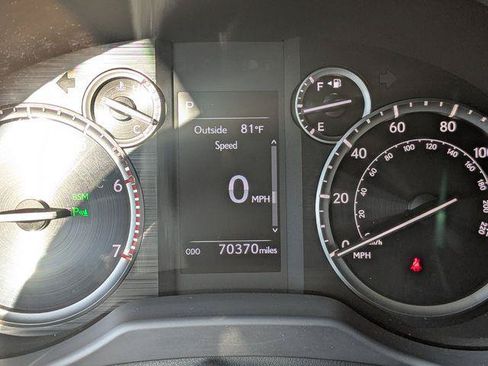 Certified 2022 Lexus GX 460 Premium w/ Premium Package AWD/4WD image 27