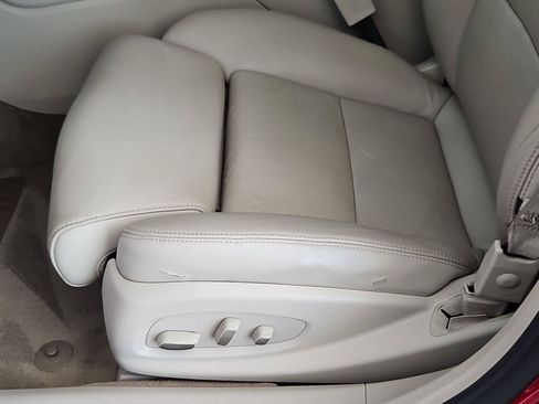 Used 2013 Cadillac XTS Luxury w/ Driver Awareness Package FWD image 25
