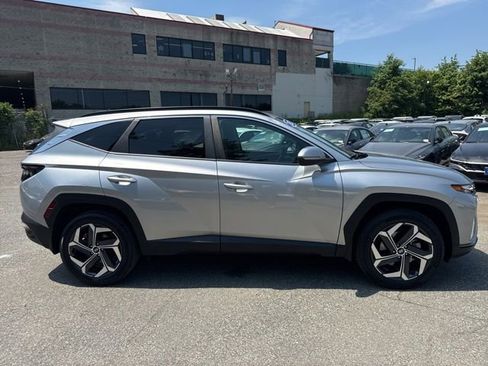 Used 2023 Hyundai Tucson SEL w/ Convenience Package AWD/4WD image 16