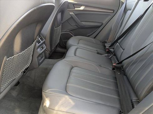 Used 2023 Audi Q5 2.0T Premium Plus w/ Premium Plus Package image 17