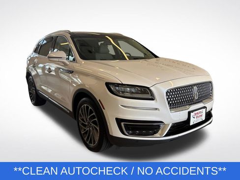 Used 2019 Lincoln Nautilus Reserve FWD image 4