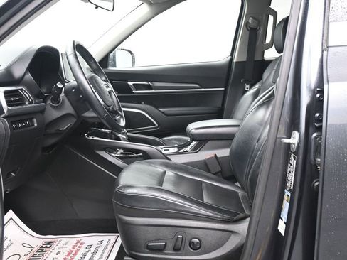 Used 2022 Kia Telluride S AWD/4WD image 13