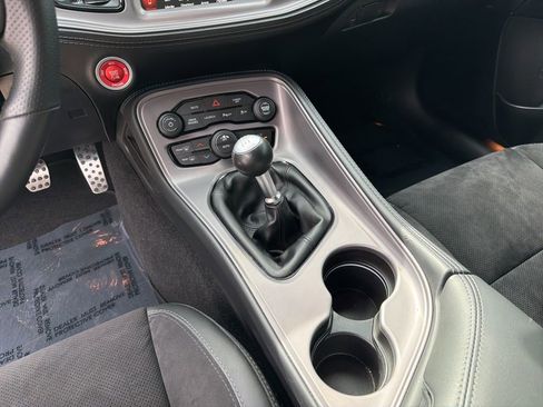 Used 2021 Dodge Challenger R/T Scat Pack image 19