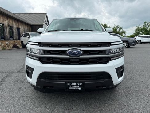 Used 2023 Ford Expedition XLT AWD/4WD image 9