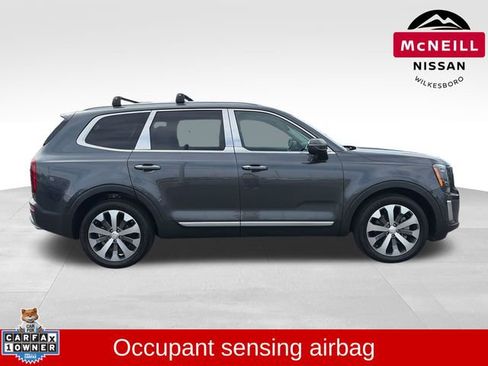 Used 2021 Kia Telluride S FWD image 9