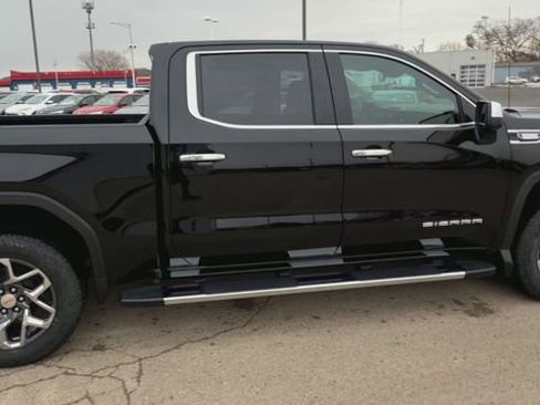 New 2026 GMC Sierra 1500 SLT w/ SLT Premium Plus Package image 9