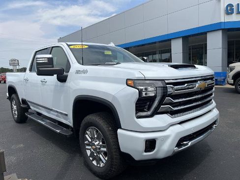 New 2026 Chevrolet Silverado 2500 High Country w/ High Country Premium Package AWD/4WD image 11