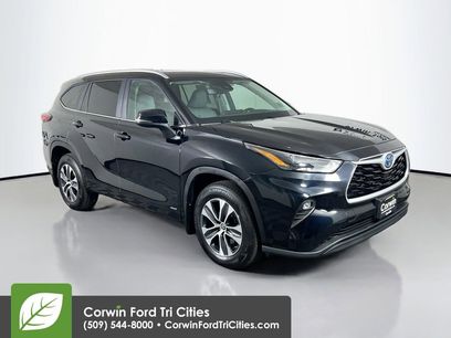 Used 2023 Toyota Highlander XLE