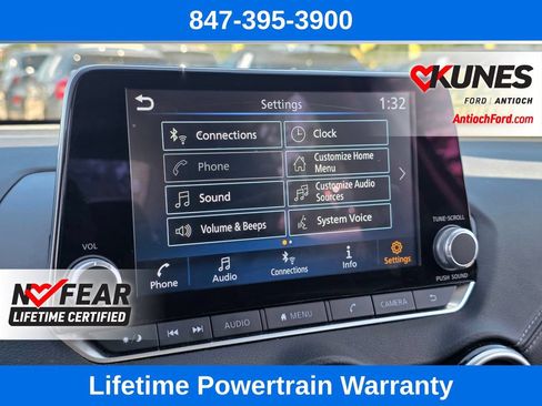 Used 2024 Nissan Sentra SV FWD image 39