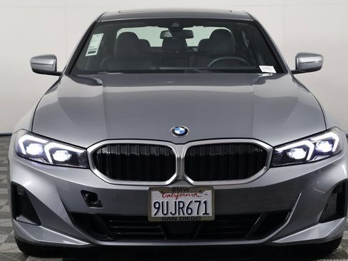 Used 2025 BMW 330i Sedan w/ Convenience Package image 2