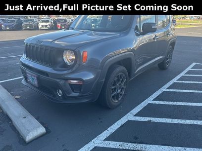Used 2020 Jeep Renegade Altitude w/ UConnect 8.4 Nav Group