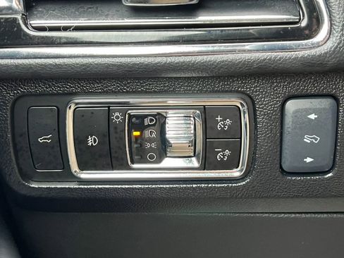 Used 2024 Lincoln Navigator Reserve image 21