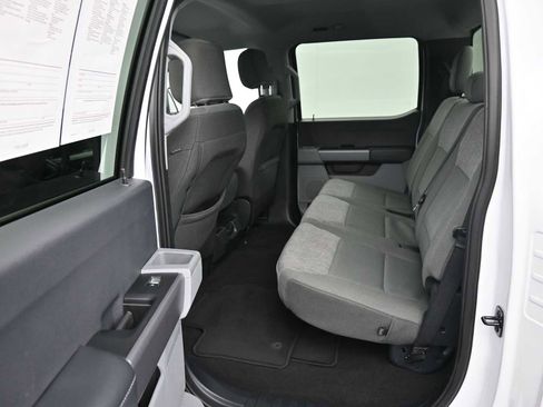 Used 2025 Ford F250 XLT image 23