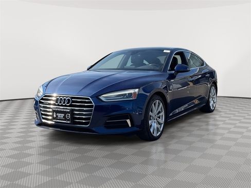 Used 2018 Audi A5 2.0T Premium image 2