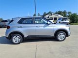 New 2025 Hyundai Venue SE image 2