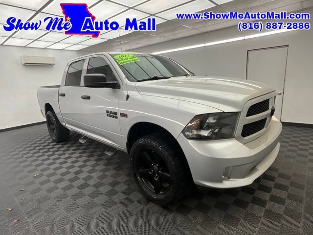 Used 2017 RAM 1500 Express w/ Express Value Package AWD/4WD image 1