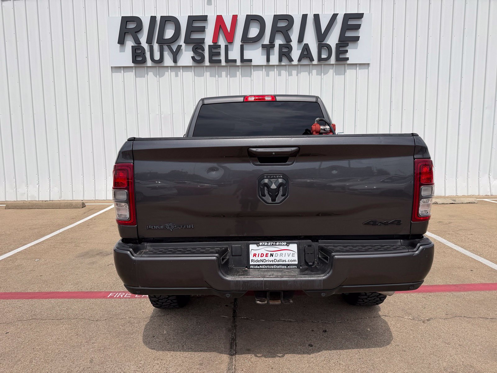 Used 2022 RAM 2500 Lone Star w/ Night Edition AWD/4WD image 6
