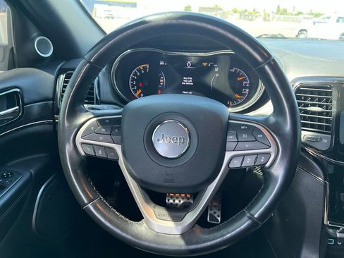 Used 2020 Jeep Grand Cherokee High Altitude AWD/4WD image 14