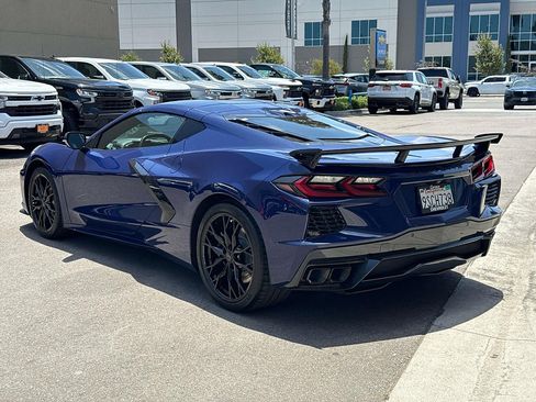 Used 2025 Chevrolet Corvette Stingray Coupe w/ Z51 Performance Package RWD image 4