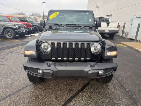 Certified 2022 Jeep Wrangler Unlimited Sahara image 24