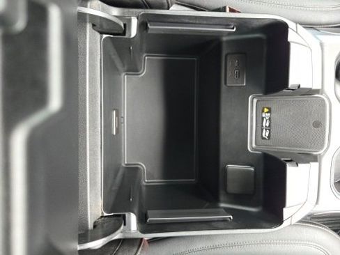 Used 2024 Chevrolet Silverado 1500 LTZ w/ LTZ Convenience Package II image 21