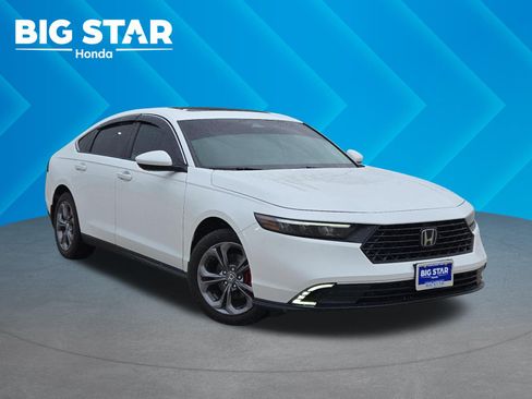 Used 2024 Honda Accord EX image 1
