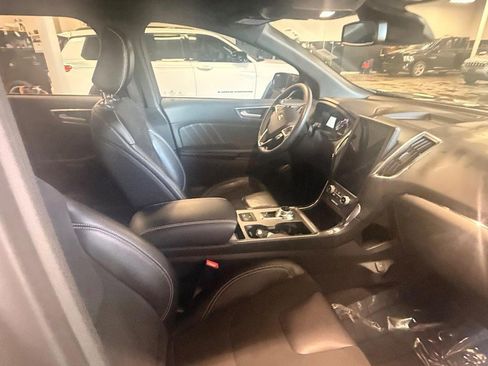 Used 2022 Ford Edge ST w/ Equipment Group 401A AWD/4WD image 7