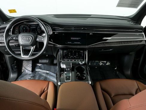 Used 2023 Audi Q7 2.0T Premium w/ Convenience Package image 18