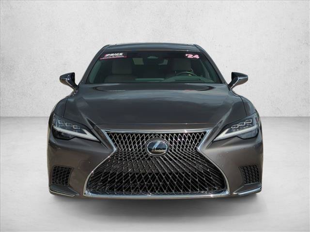 Used 2024 Lexus LS 500 RWD image 2