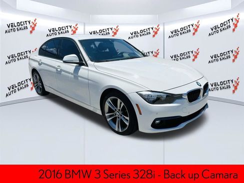 Used 2016 BMW 328i Sedan RWD image 1