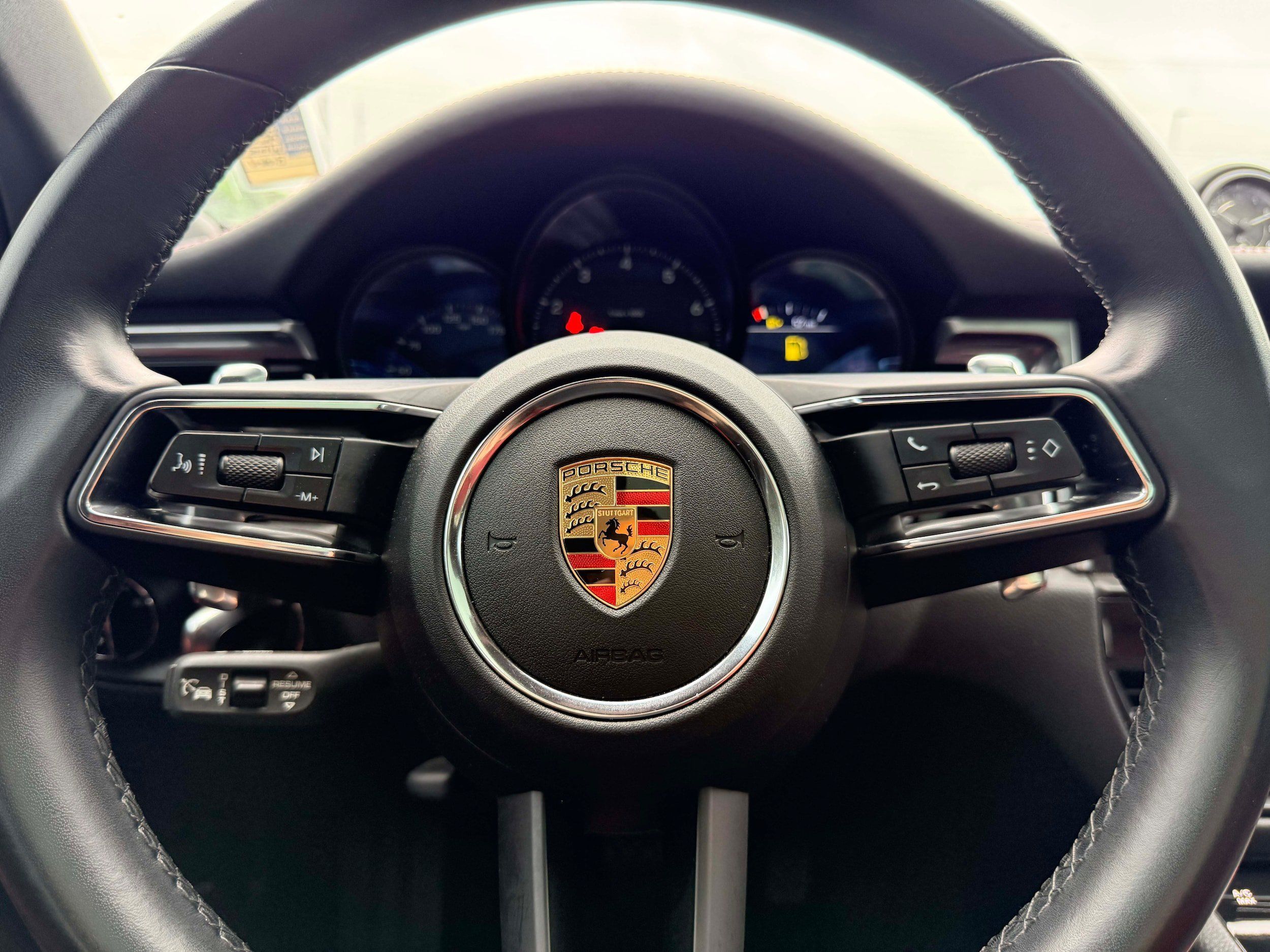 Used 2023 Porsche Macan AWD/4WD image 20