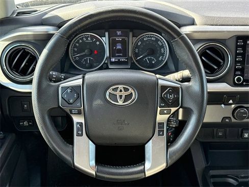 Used 2022 Toyota Tacoma SR5 image 15