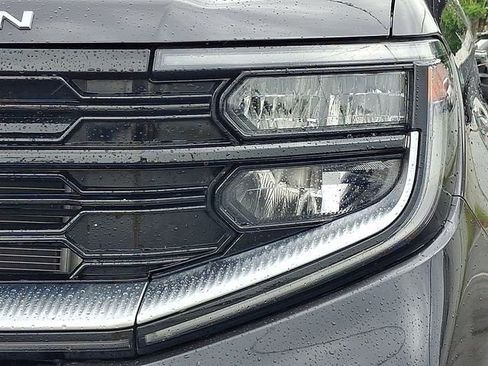 Used 2025 Ford Expedition Platinum AWD/4WD image 9