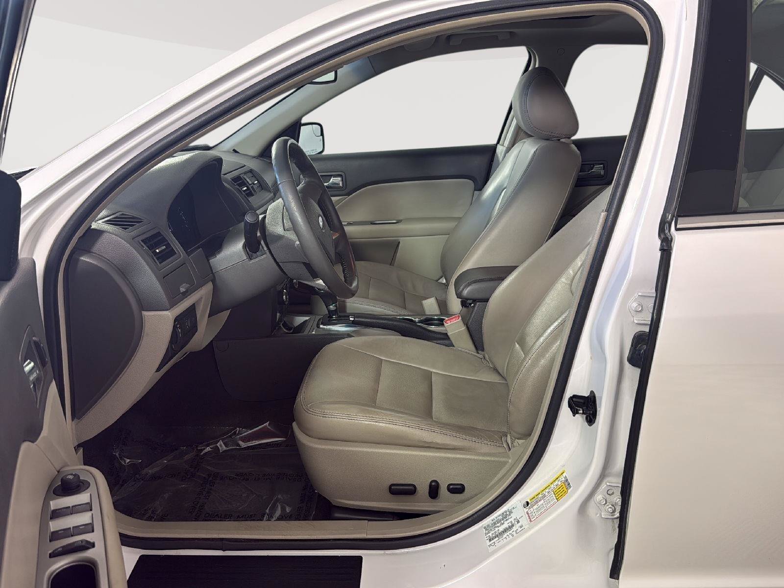 Used 2012 Ford Fusion SEL FWD image 5
