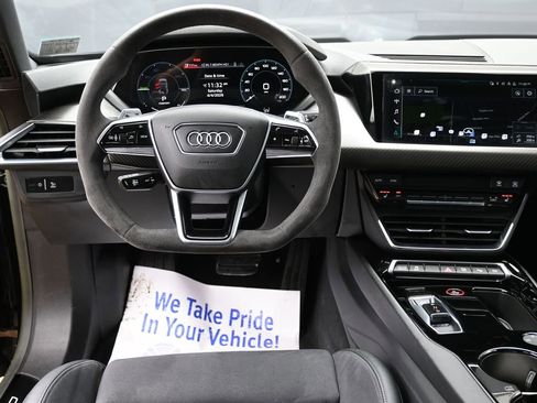 Used 2023 Audi e-tron GT Prestige w/ Prestige Package AWD/4WD image 30
