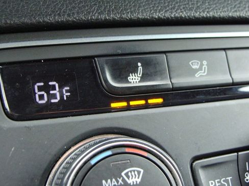 Used 2018 Volkswagen Atlas SE image 27