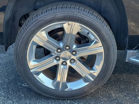 Used 2019 GMC Yukon SLT w/ Open Road Package image 7